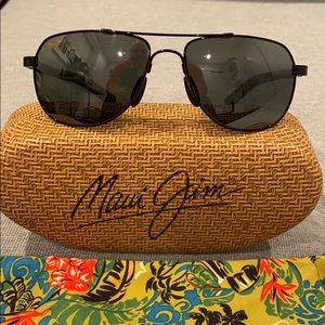 MAUI JIM GUARDRAILS POLARIZED NAVIGATOR SUNGLASSES